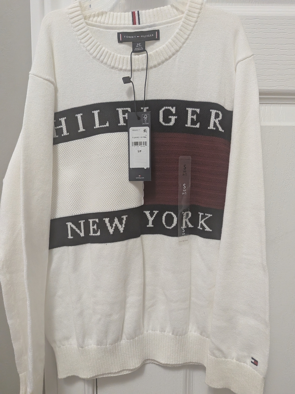 Tommy Hilfiger White Sweater with Signature Name Logo
